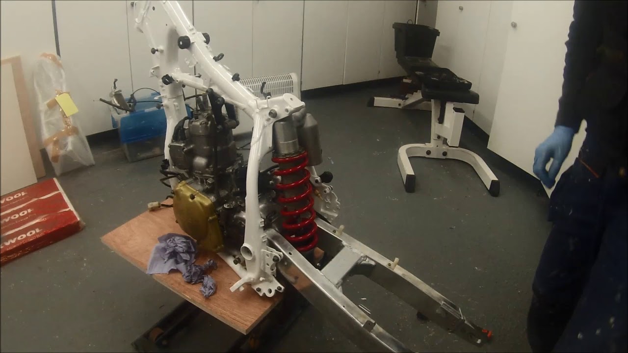 Honda CRM 250 ar 2 stroke re-build PART 6