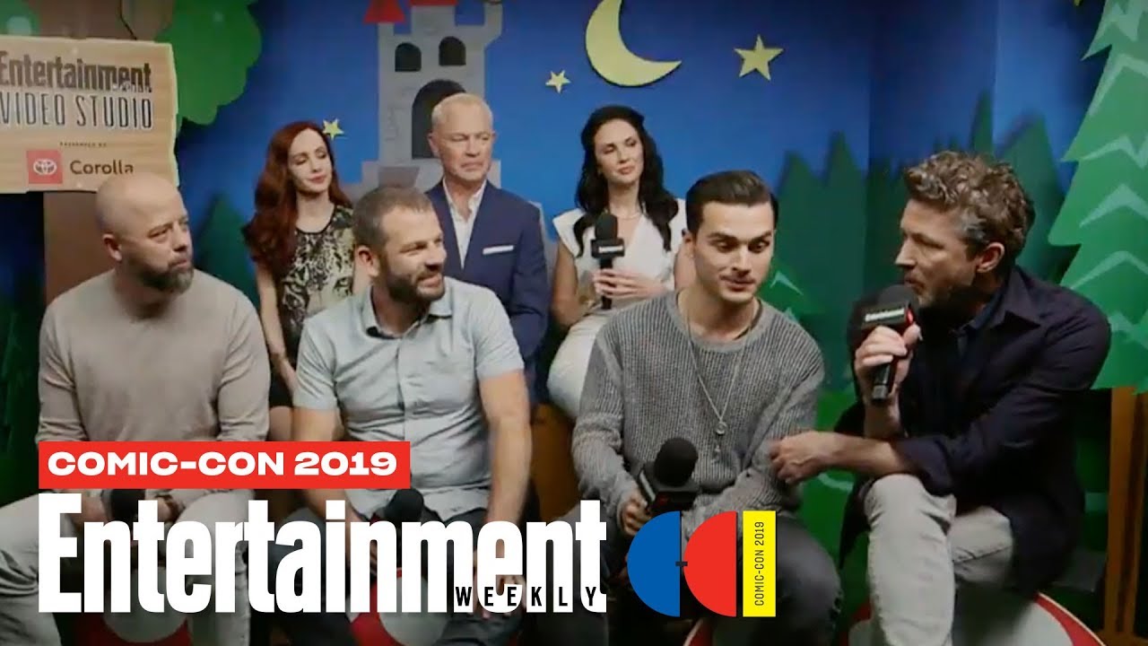 'Project Blue Book' Star Aidan Gillen & Cast Join Us LIVE | SDCC 2019 | Entertainment Weekly