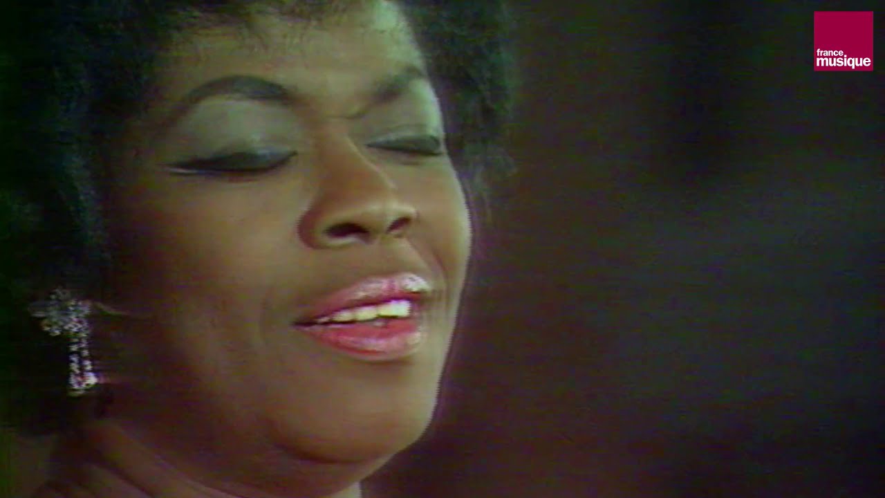 Sarah Vaughan à la Salle Pleyel en 1969 : 