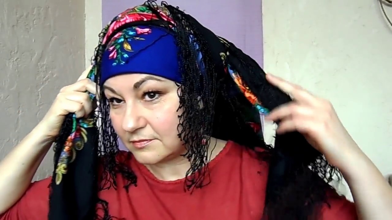Хустка, як поема! Три способи повою дизайнерської хустки на холод