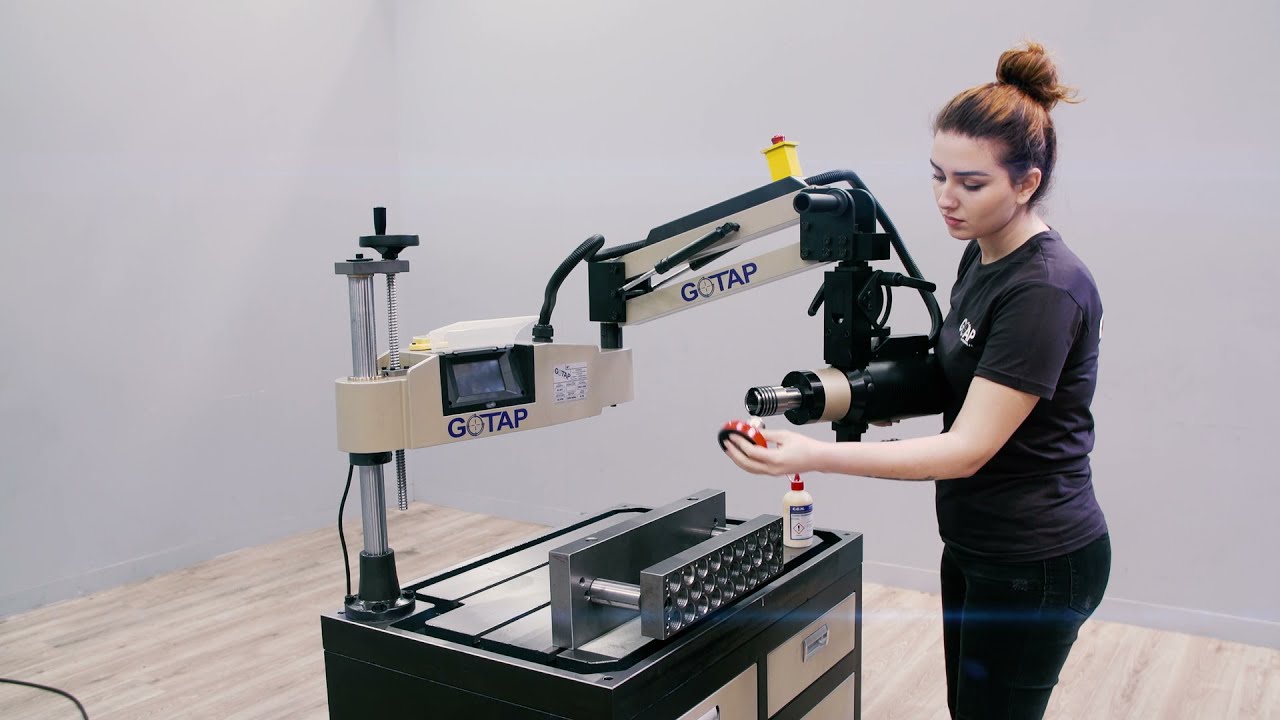 Roscadora eléctrica /  Electrical tapping machine - GOTAP REO-M33