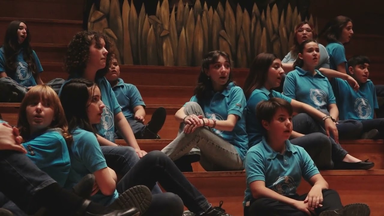 Las golondrinas. J. Dávalos - E. Falú. Arr. C. Matta. Adapt N. Vásquez. Coro de Niños y Jóvenes UNSJ