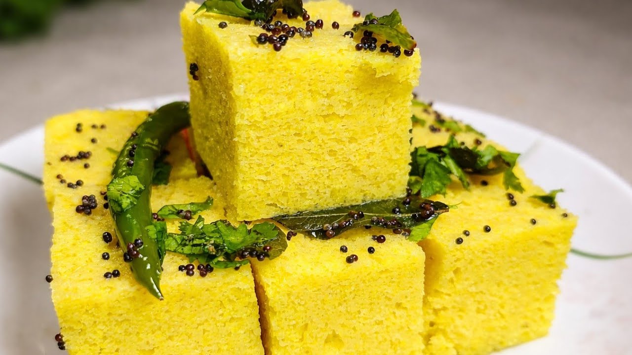 Instant Khaman Dhokla Recipe | Soft Spongy Market Style Dhokla Banane Ka Easy Tarika
