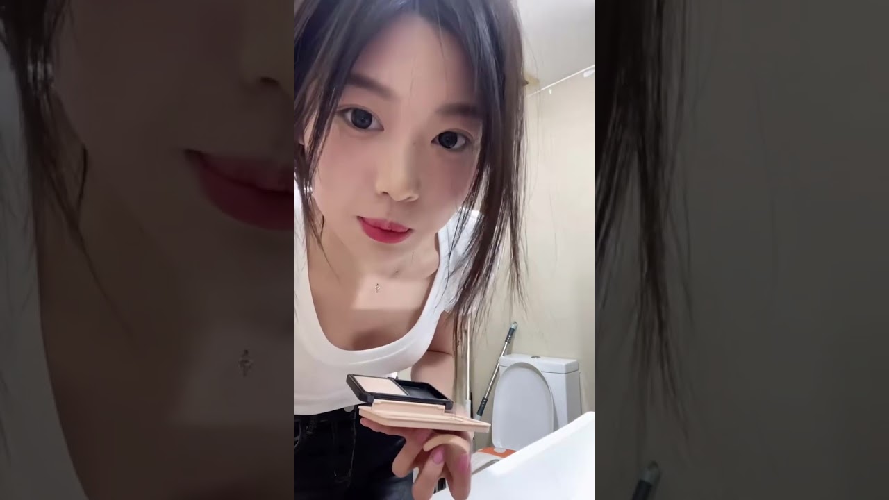 美女直播出现失误