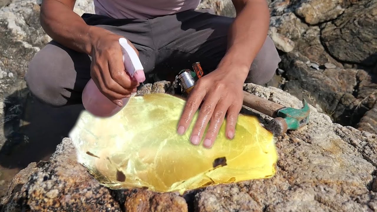 The boy found several precious and beautiful crystals on the ground. 💎