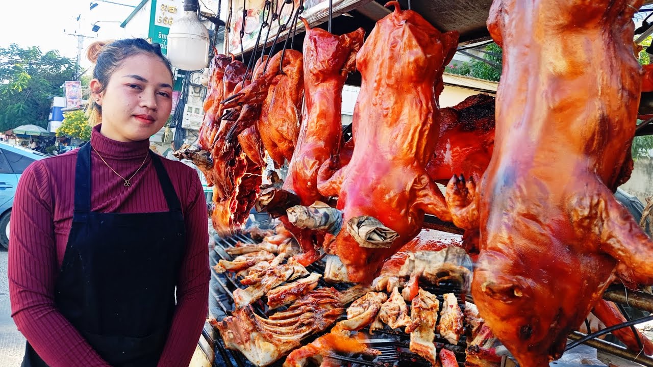 Roast pork and roast duck stalls on the street are very likely