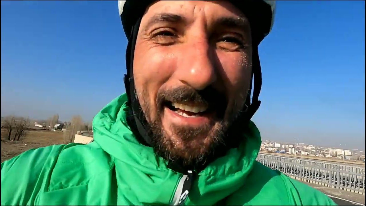 Zimowa Wyprawa Rowerowa do Indii 2023, Turcja 9 przebita dętka przy -13&deg;C, kolejny rekord wysokości!