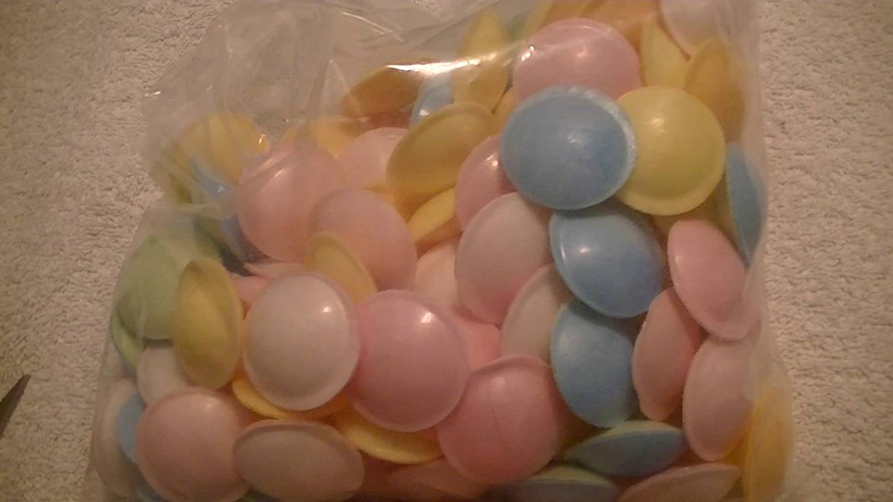 Food Review #35 Flying Saucer Candy