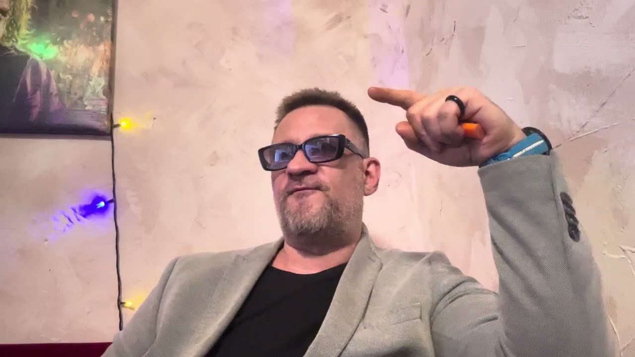 Она ищет любовь ,а получит лишь сорвиджона !