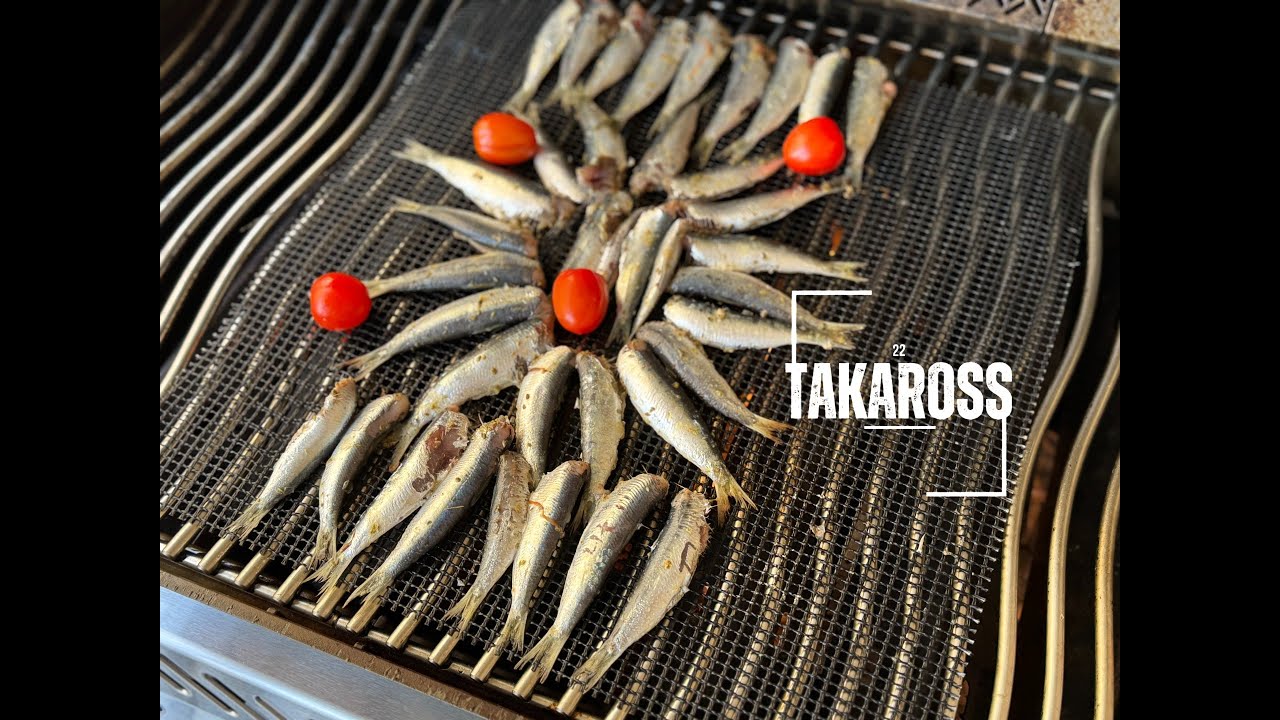 σαρδέλα ψητή σε ψησταριά υγραερίου