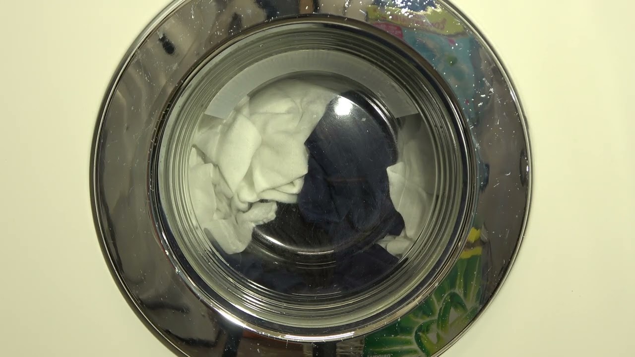 Minimum iron & 🪶 Delicates Final spin 900rpm /  Miele Novotronic W715 Washing machine