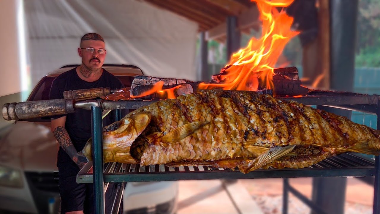 FIZ UM PEIXÃO ASSADO NA CHURRASQUEIRA ! SERÁ QUE DE BOM ?