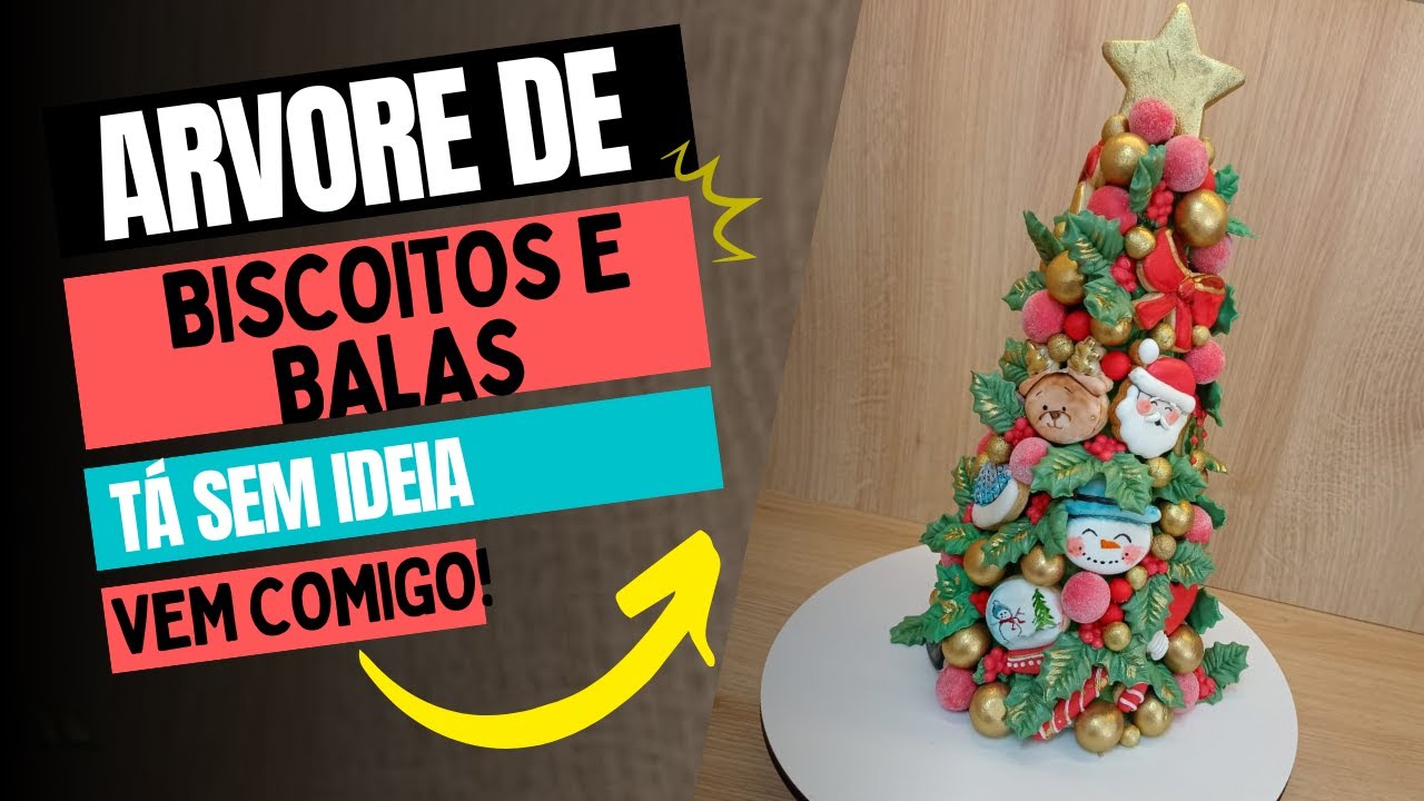Arvore de Natal de biscoitos e balas de brigadeiro