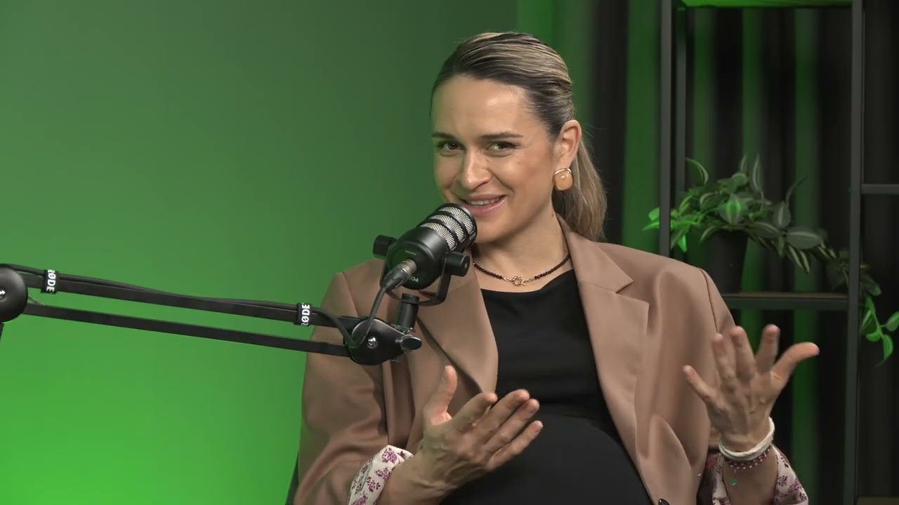 CORINA DASCĂLU, nutriționistă, nouă prezentatoare PRO TV, despre sarcină și cine e tatăl fetiței