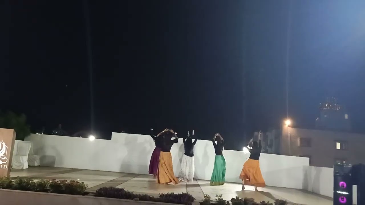 Cultural night @YASHADA #bollywoodmashup #mechali #makhanasong  #girlsdance #viraldance  #viralvideo