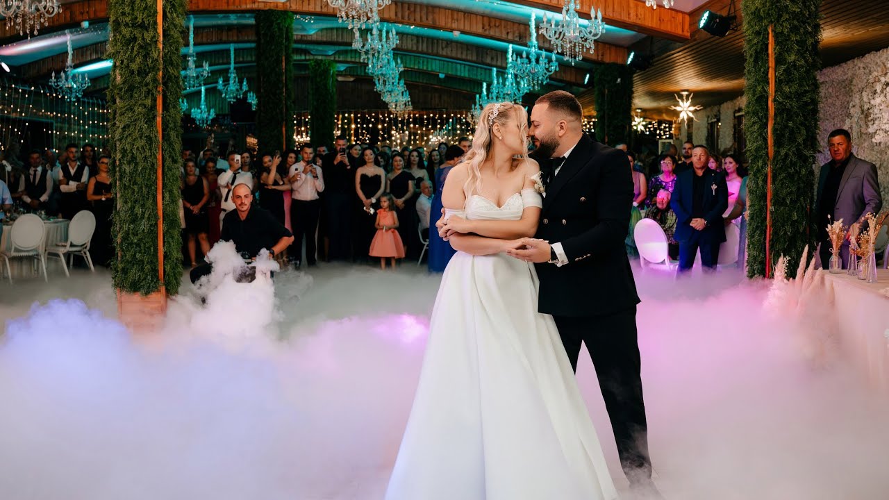 Diana + Alex  
