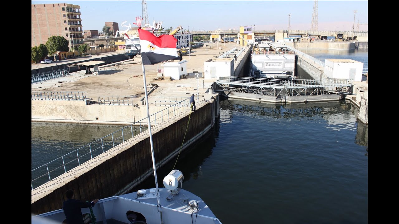 Nile River Esna Lock - Time Lapse