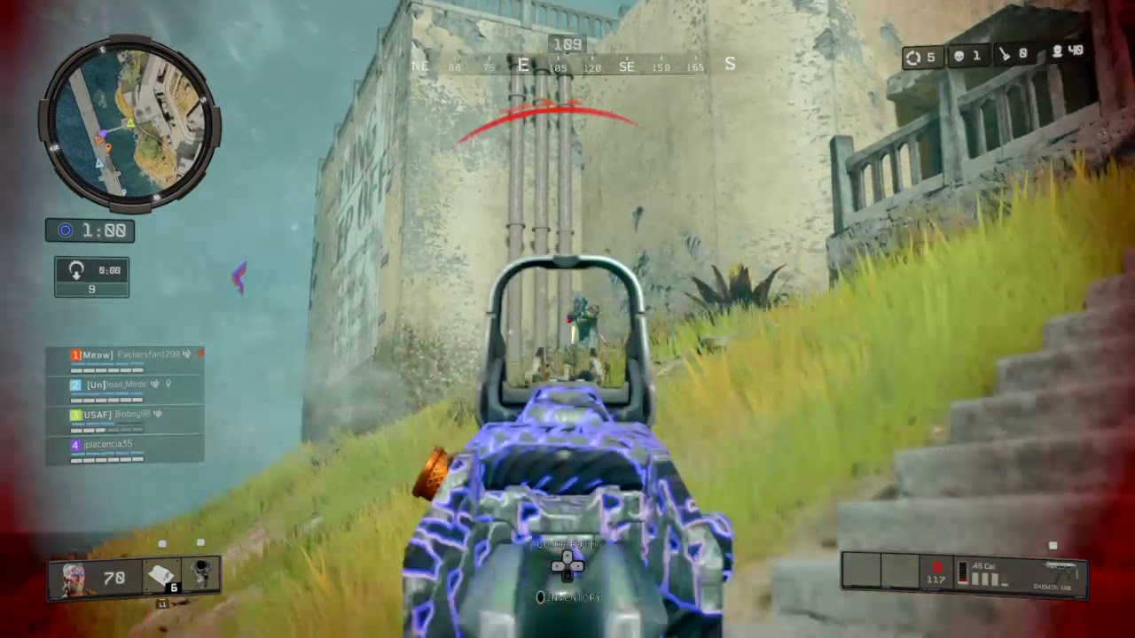 Glitch vs Hack? Invisible enemy in Blackout COD BO4