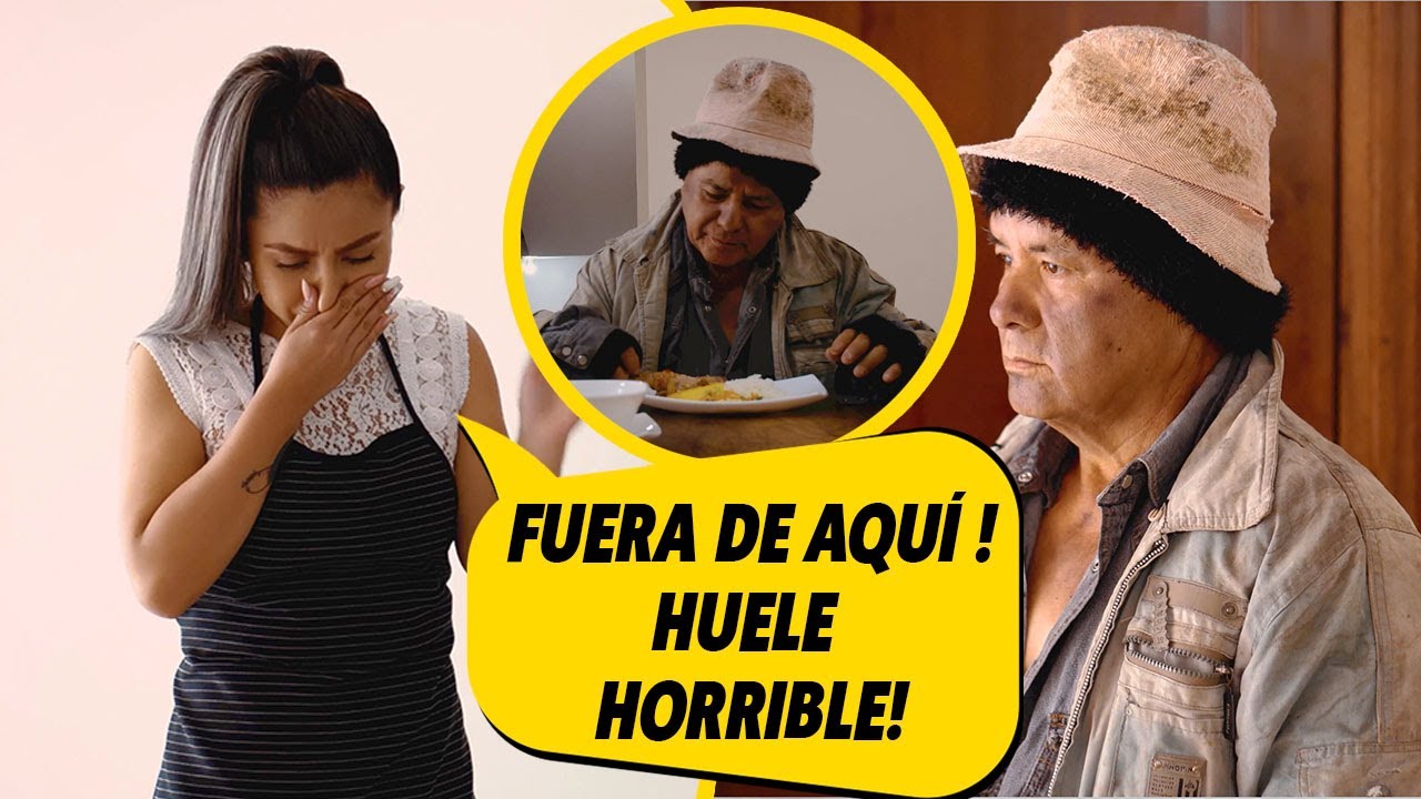 Mesera SACRIFICÓ su trabajo por dar de comer a un MENDIGO, sin pensar que le pagarían así
