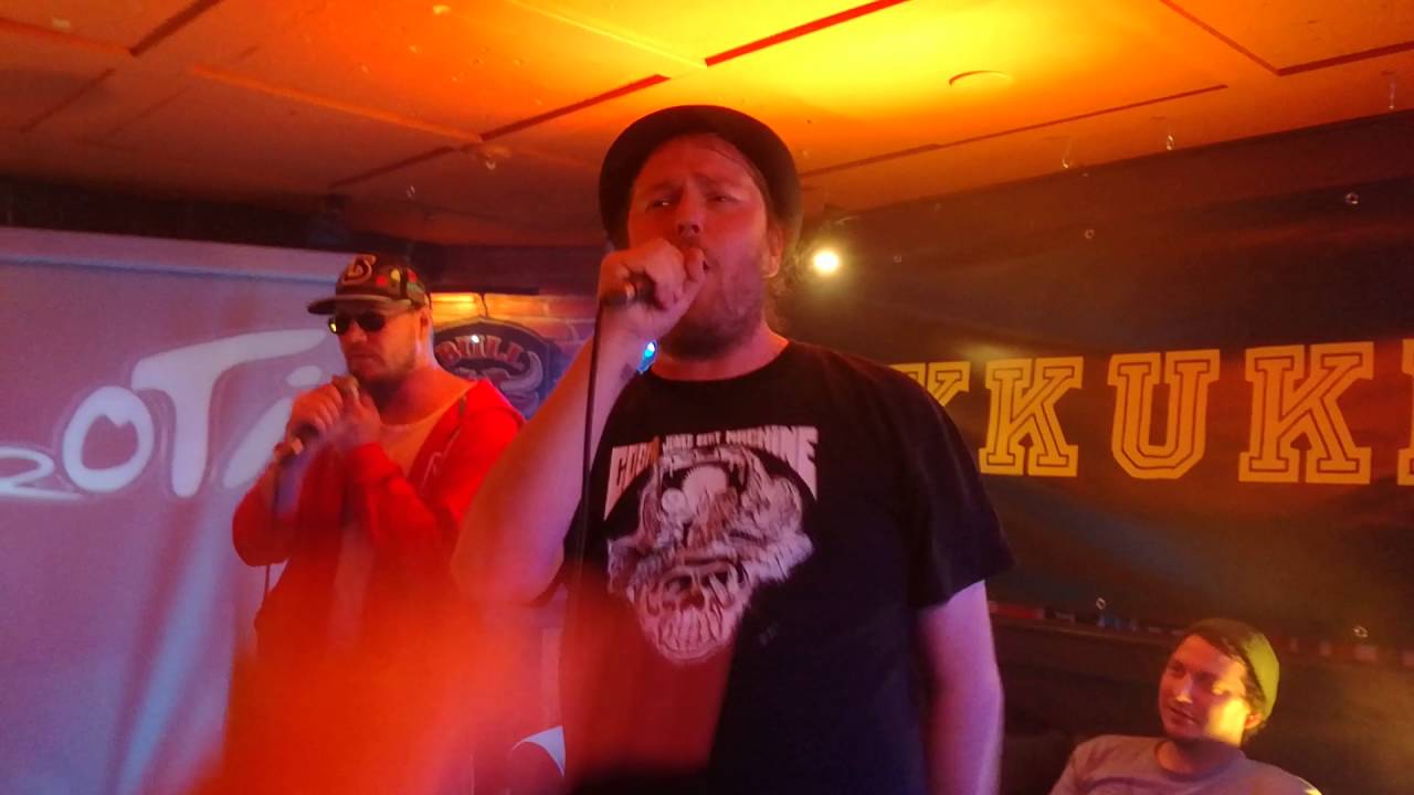 Lapin Gangsta - Pahat Viinit Pirtissä LIVE