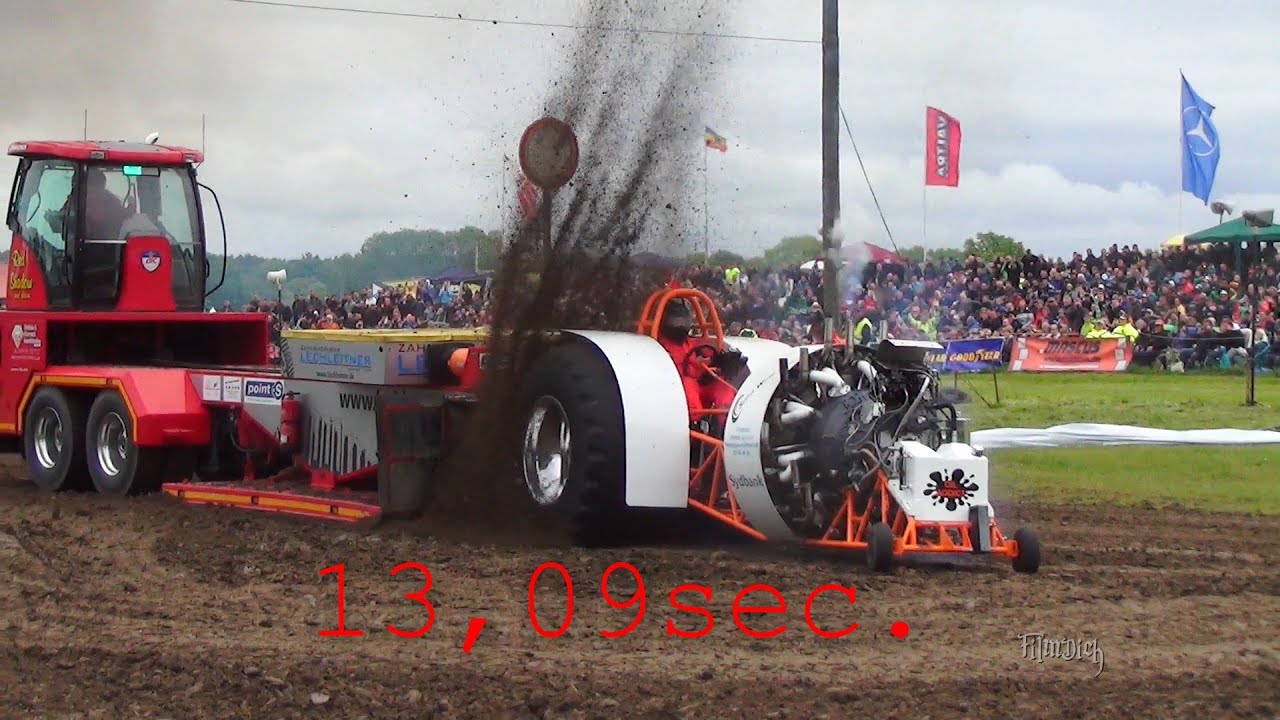 Big Radial Oil Addict Pull - Nichts f&uuml;r M&Auml;NNER, die Socken B&Uuml;GELN Ha&szlig;moor Tractor Pulling