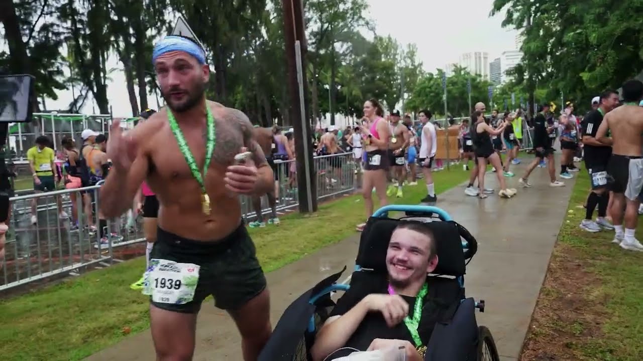 Running a Marathon With No Limits | Drew Davis x Brad Kraut