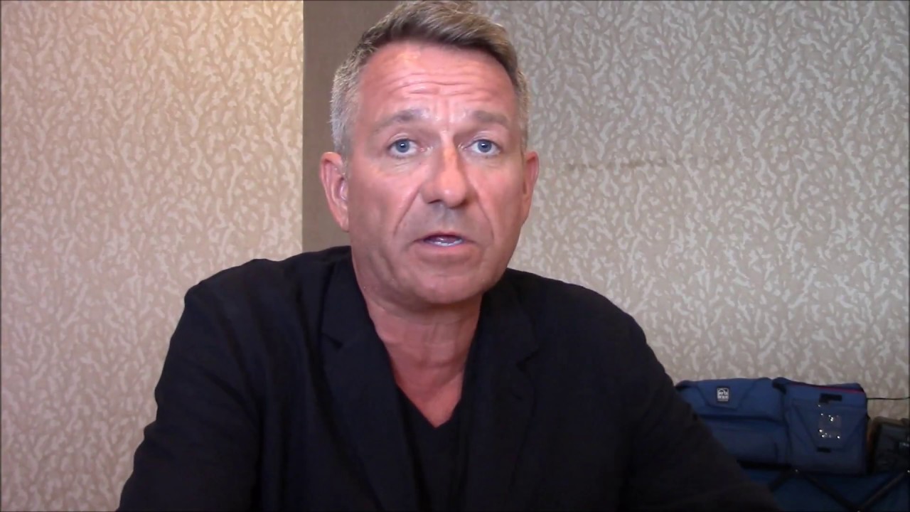 Gotham - Sean Pertwee Interview, Season 4 (Comic Con)