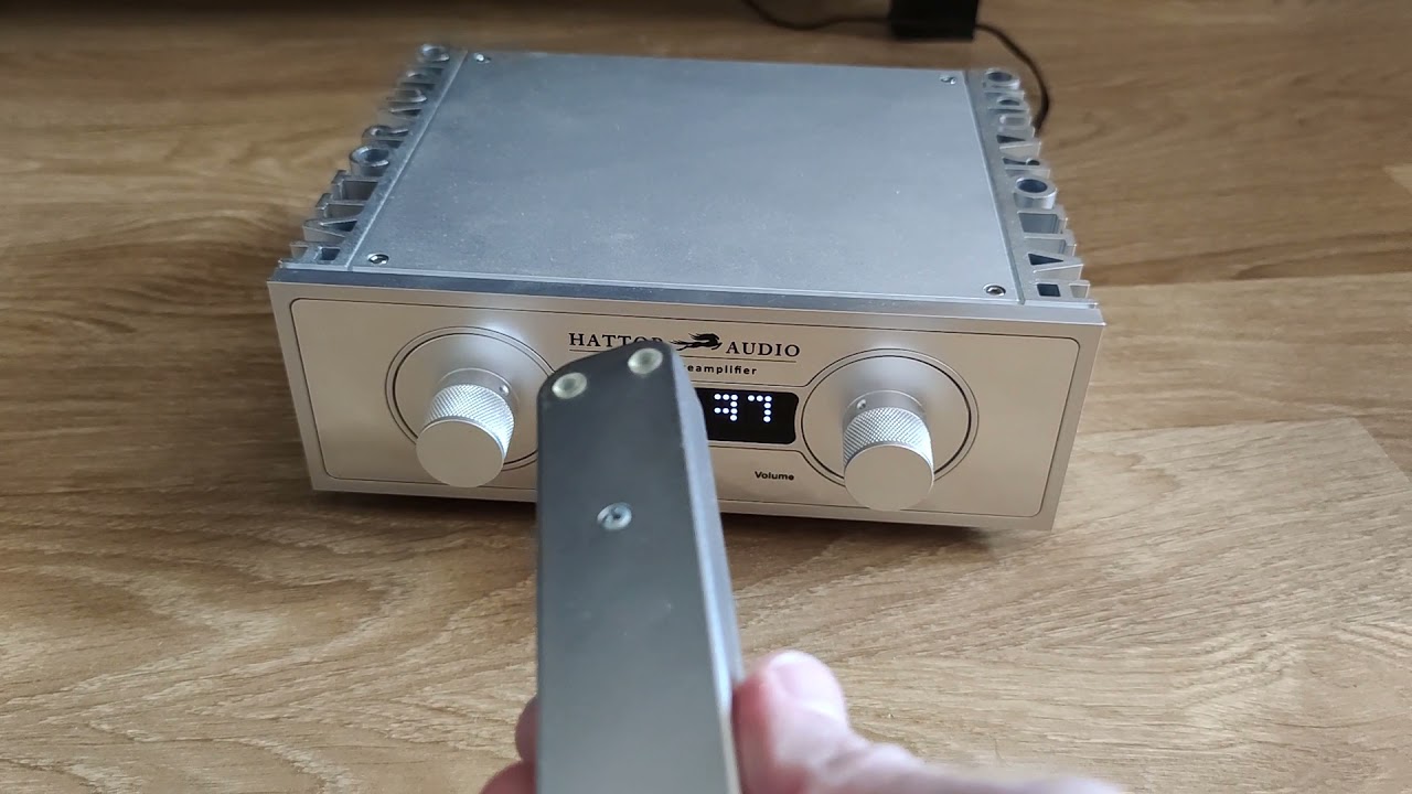 HATTOR&nbsp;passive/active preamp &mdash; Mini