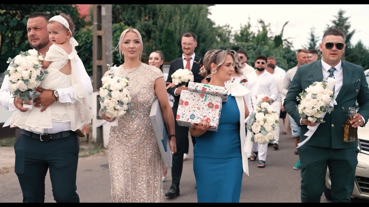 Nuntă tradițională – Alaiul mirelui, poarta miresei și cântecele drustelor (Fanfara Stamate)