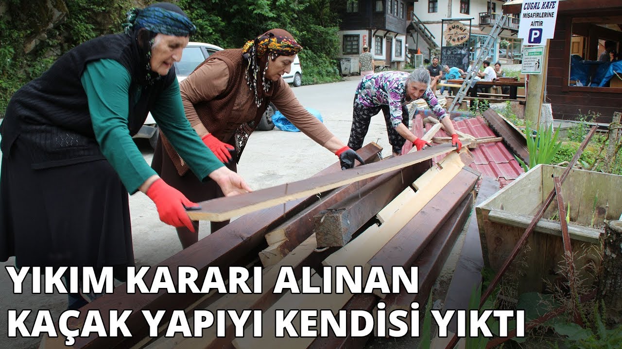 Yıkım kararı alınan kaçak yapıyı kendisi yıktı