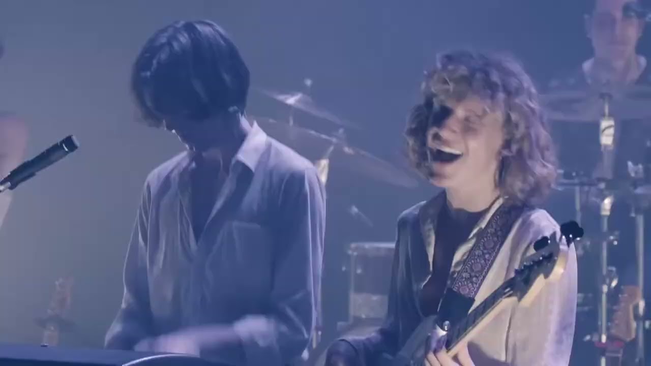 Parcels - Hideout (Live from La Cigale, Paris 05.11.2021)