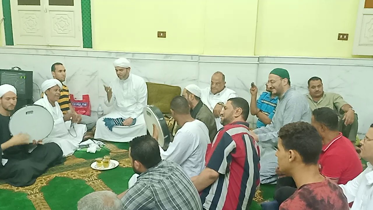 سلبت ليلا مني العقلا المنشد حاتم القراش