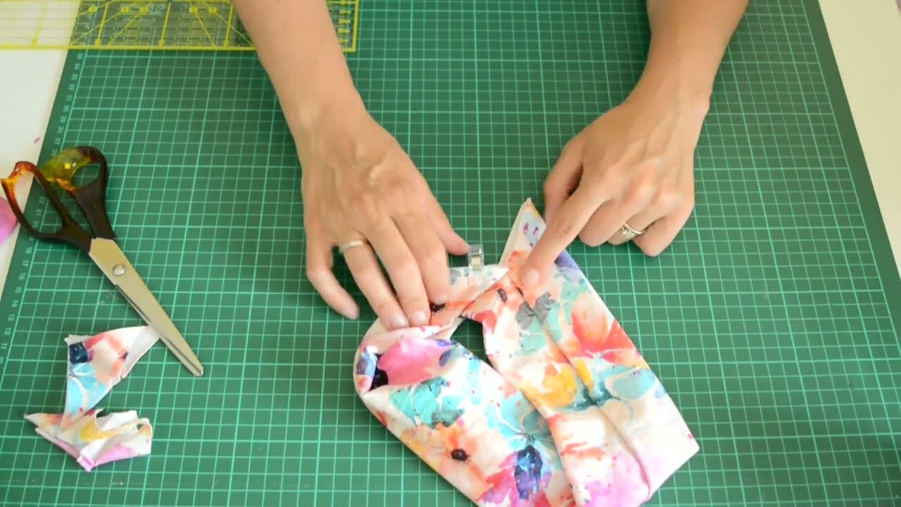 Come cucire una fascia per capelli facilissima in 5 minuti tutorial passo passo di cucito creativo