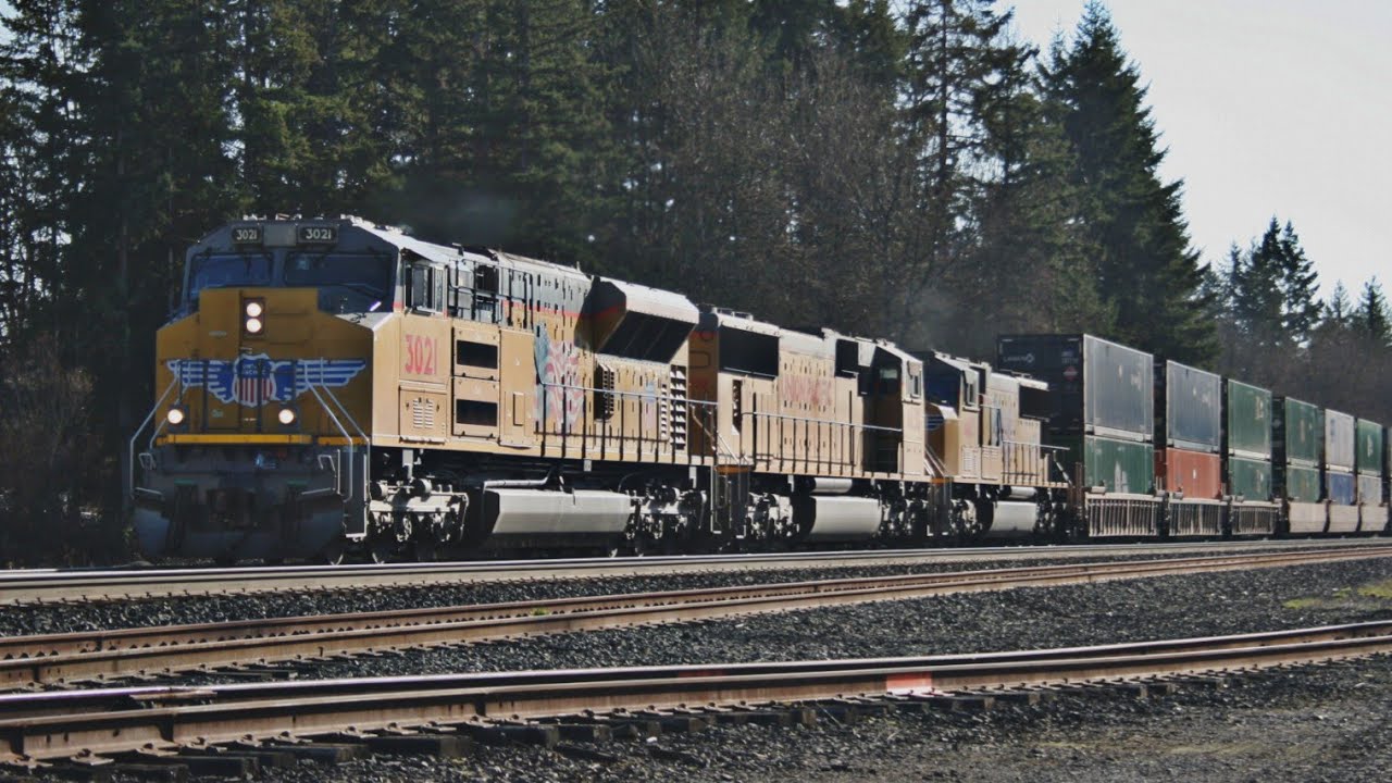 Freight Rail Action on BNSF's Seattle Sub: Troop Trains & Anniversary Locomotives! (Jan-Apr 2022)