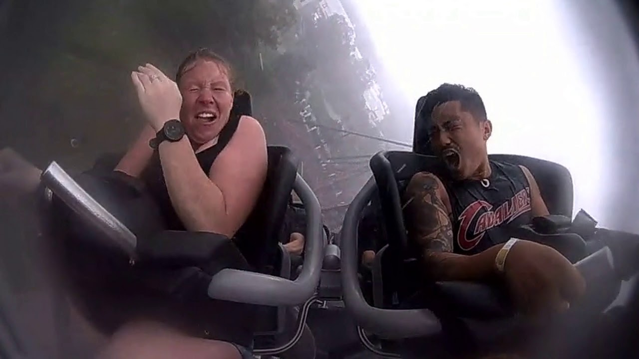 When you ride a rollercoaster in the rain - DC Hypercoaster AUSTRALIA