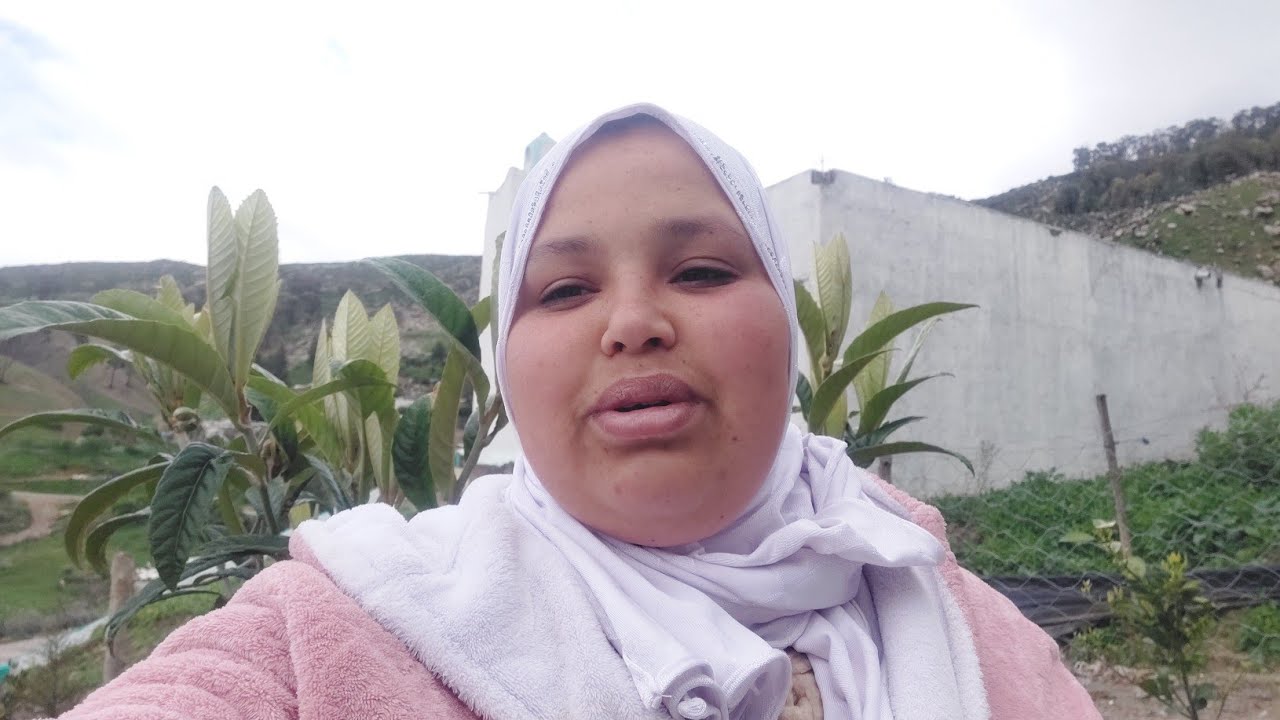 الله يربي علي هاذ الخير🤭حليت الباب🚪ألقيت هاد ارزق ذيل مالنا قبالتي🥰الحمدلله ياربي🤲