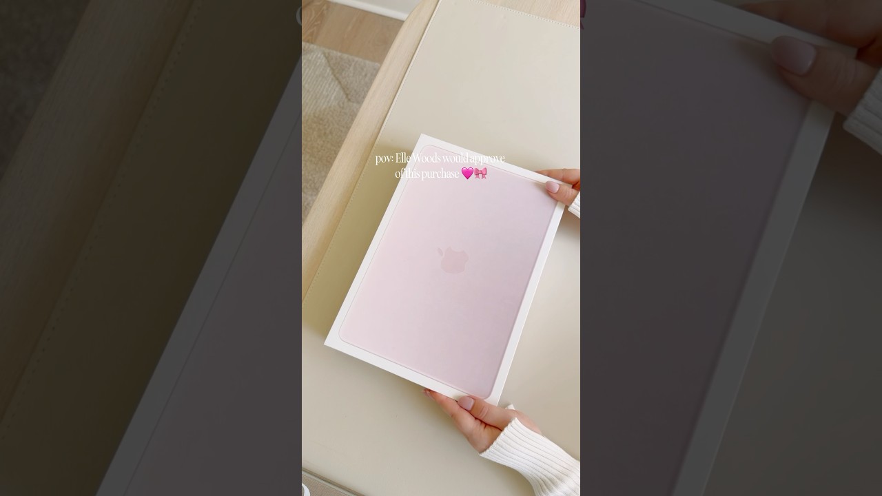 Unbox the new PINK MacBook Neo with me 🎀 #macbook #unboxing #girlyaesthetic