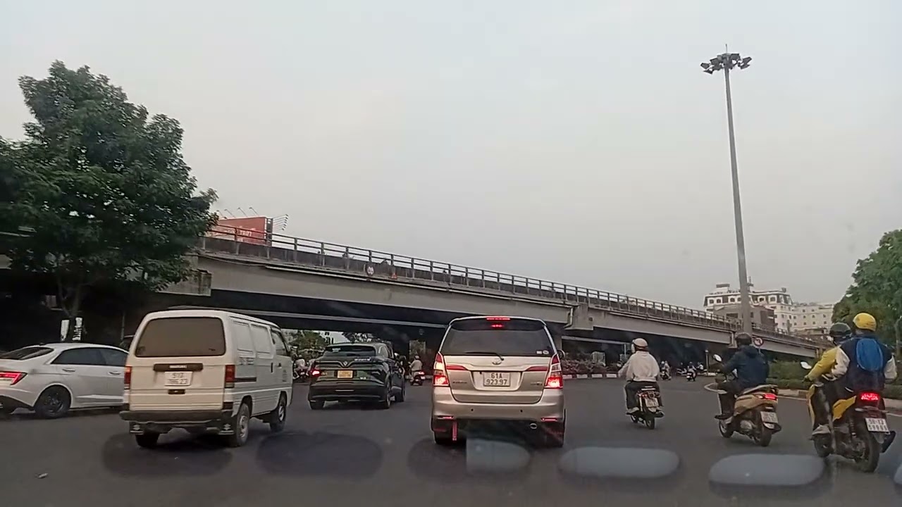 18 tháng 1, 2026.:Camera hành trình  đường phố:Sài Gòn-HCM 