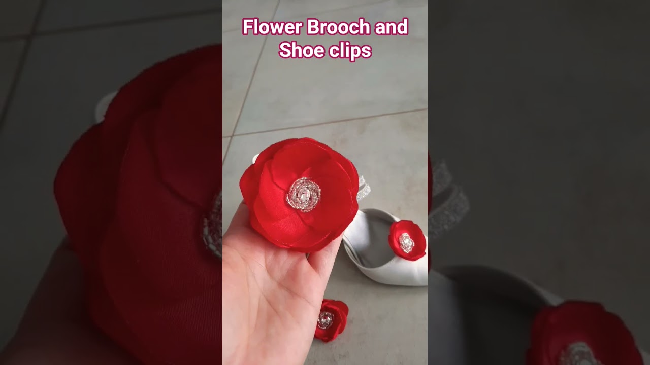 Flower brooch 