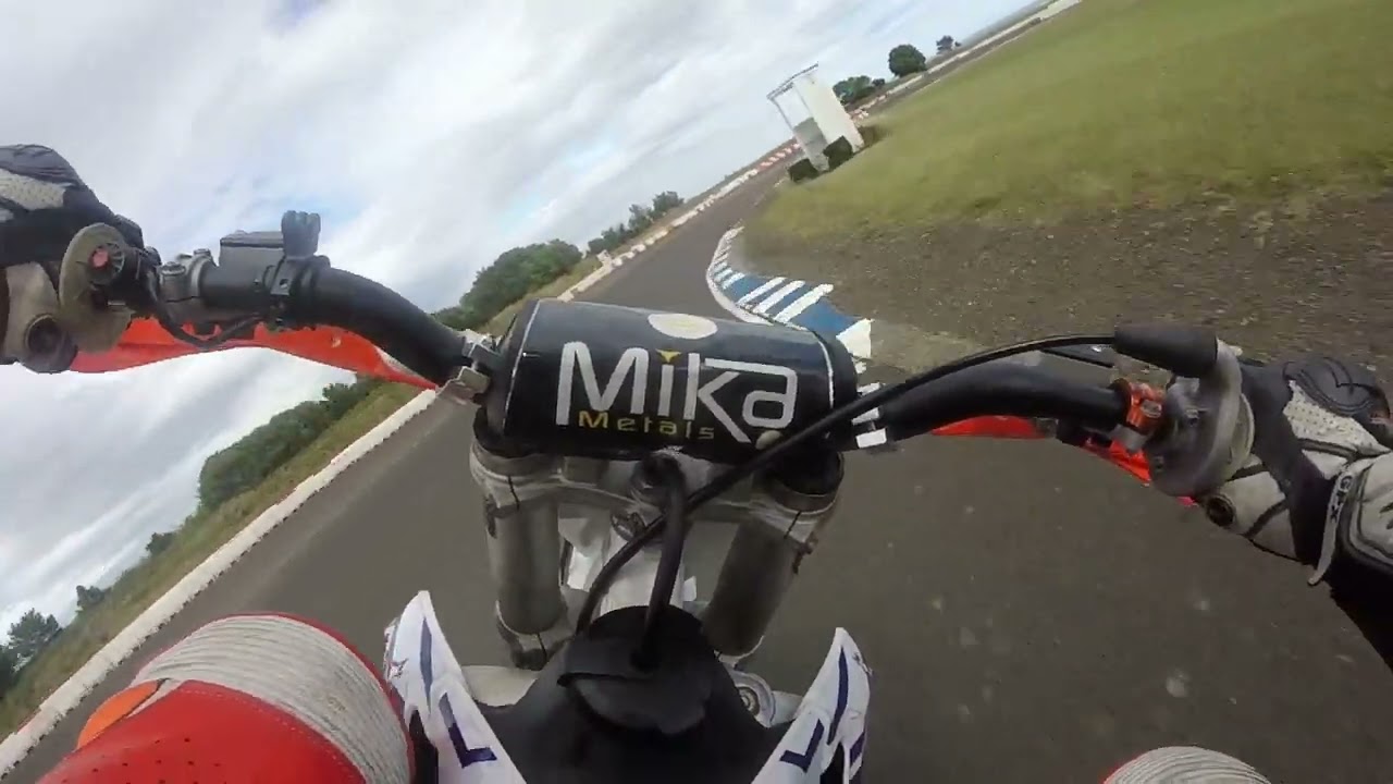 Husqvarna KTM supermini Scottish supermoto championship crail 85cc 105cc 112cc