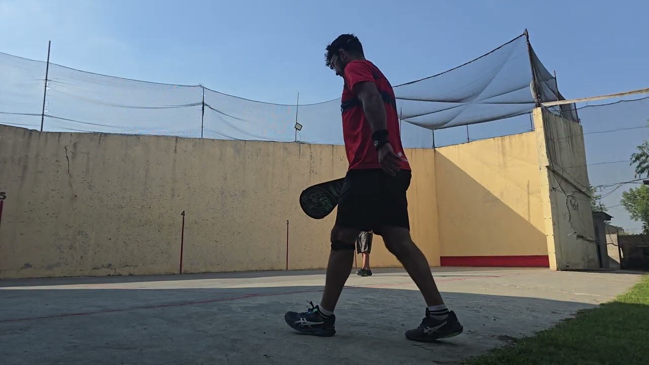 PELOTA PALETA LOS MONTI.  HNOS PELONI  VS LEO/FACUNDO 