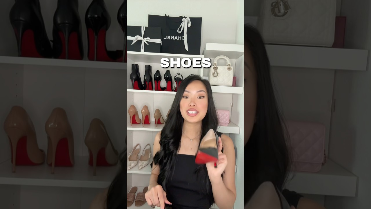 PROFESSIONAL SHOE SHOPPER #designershoes #luxuryshoes #louboutin #redbottoms