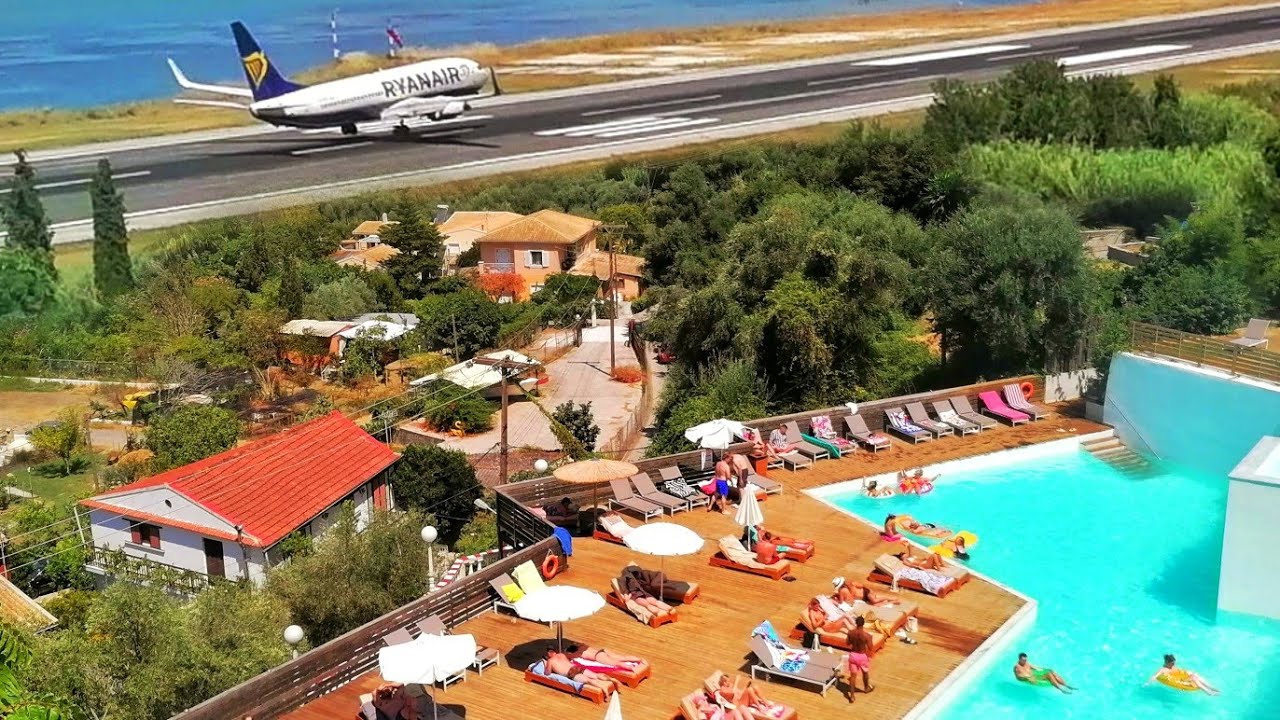 CORFU AIRPORT - AMAZING SCENERY AND SPECTACULAR VIEWS - PLANESPOTTING