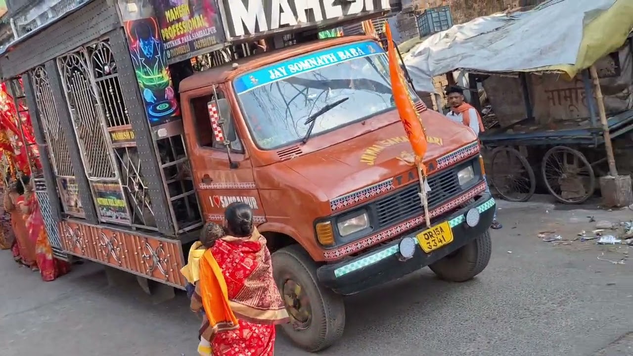 श्री हनुमान जन्मोत्सव निसान यात्रा 🚩🚩,प्राचीन हनुमान मंदिर, हाटपाड़ा, सम्बलपुर  ।
