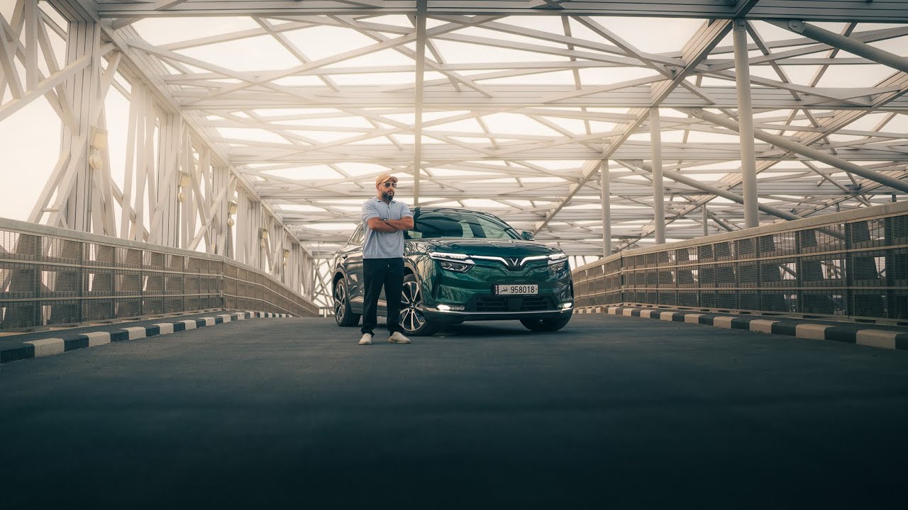 🚘⚡️ VinFast VF8 – سيارة كهربائية بمدى 493 كم، شحن سريع، وضمان 10 سنوات