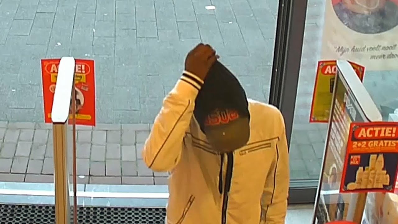 Utrecht: Man met mes overvalt Kruidvat-filiaal