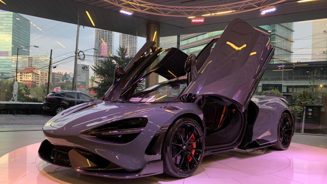 McLaren 765LT en México Color Chicane Grey