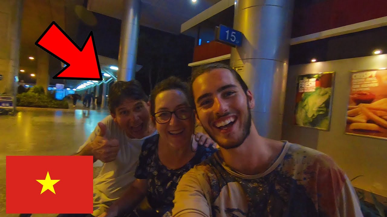 Surprising My Family In Vietnam 🇻🇳