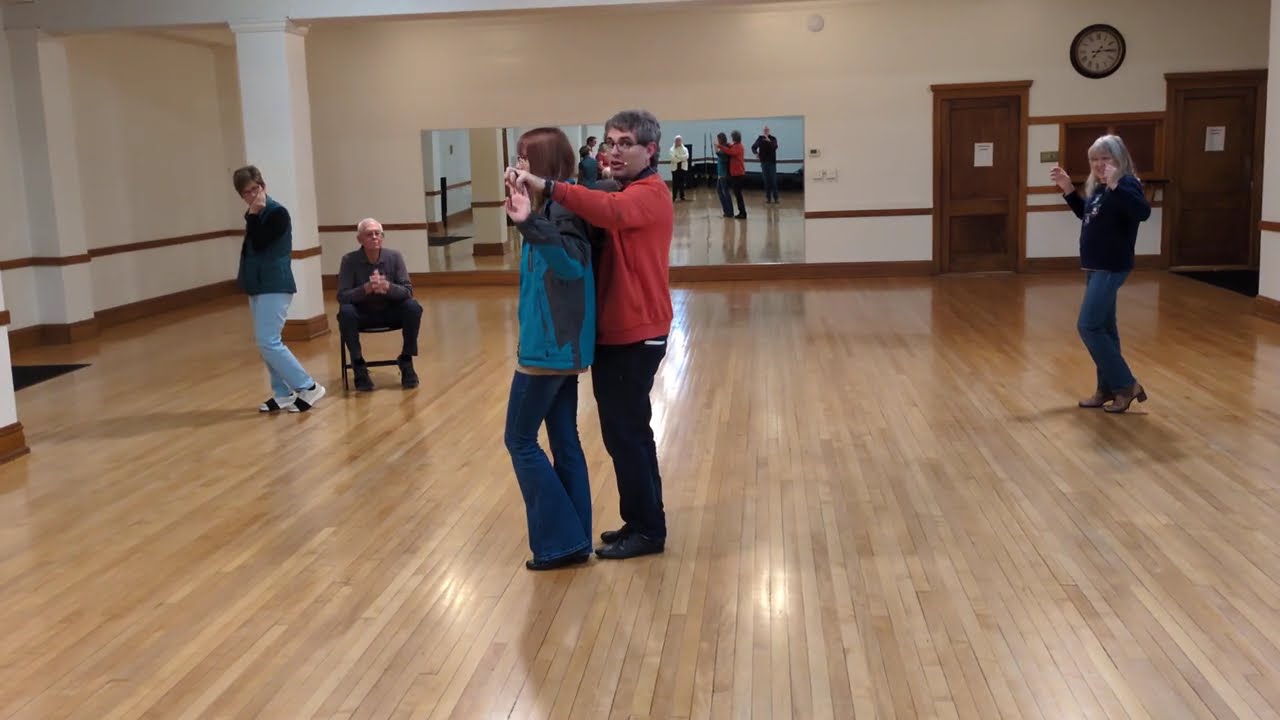 Round Dancing - Cha Cha - Cue Sequence: Flirt Lady Transitions, Parallel Chase