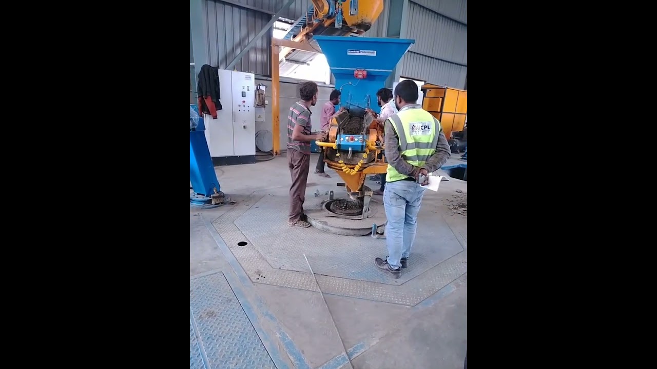Cement RCC Hume Pipe | Available on IndiaMART